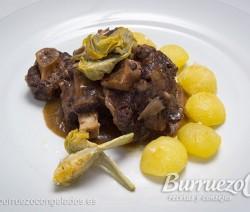 Rabo de ternera estofado de Burruezo.
