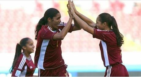 Vinotinto-femenina