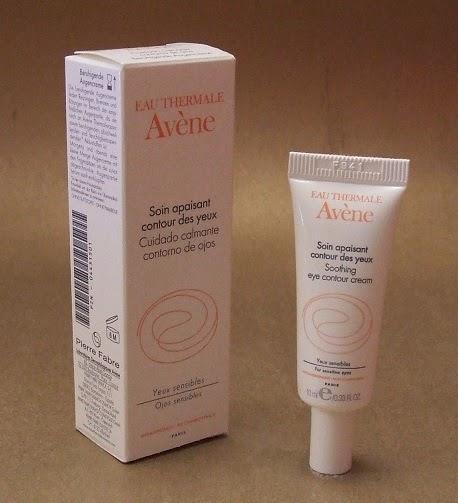 Cuidando el rostro, los labios y el contorno de los ojos con AVÈNE