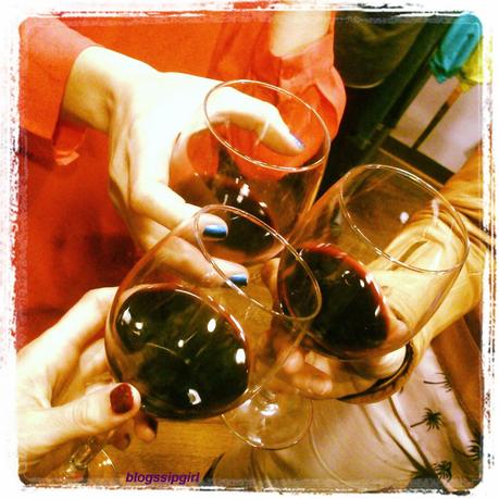 S. HA ESTADO ALLI: LA NOCHE DE LOS TENDEROS CREATIVOS