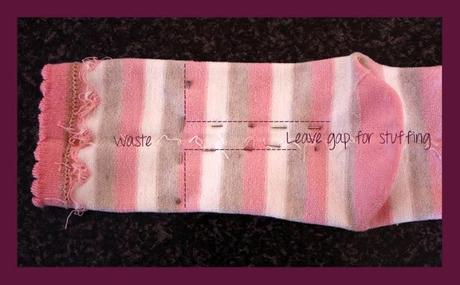 ME LO HA HECHO MI MAMÁ TEDDY BEAR WITH SOCK