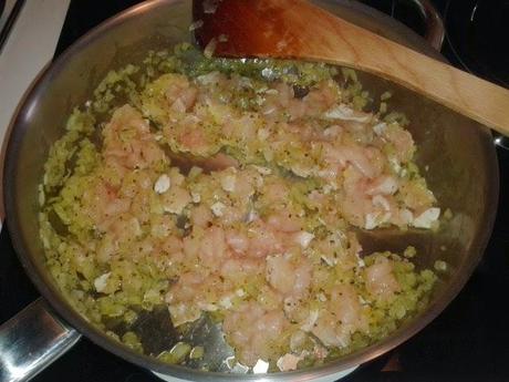 Spaguettis con pollo y champiñones a la nata