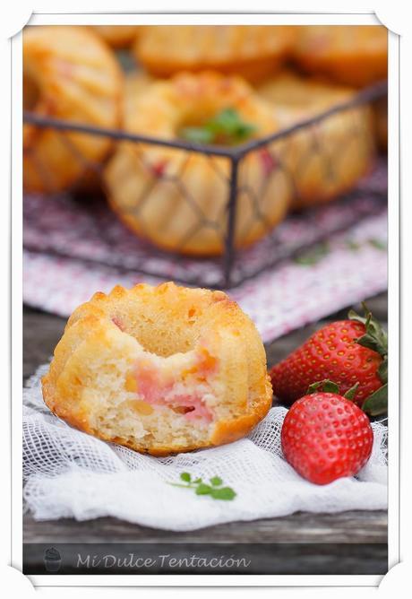 Mini Bundt Cakes de Queso, Chocolate Blanco y Fresas - Productos de Repostería Belbake Lidl Mini Bundt Cakes de Queso, Chocolate Blanco y Fresas - Productos de Repostería Belbake Lidl