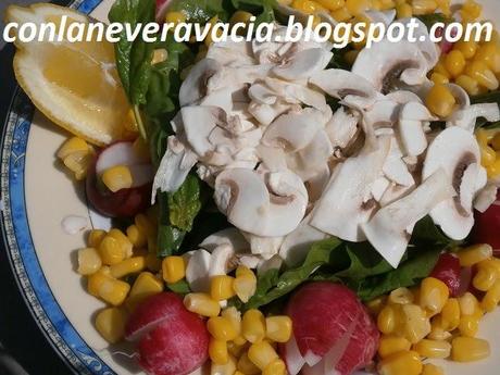 ENSALADA DE ESPINACAS Y CHAMPIÑONES