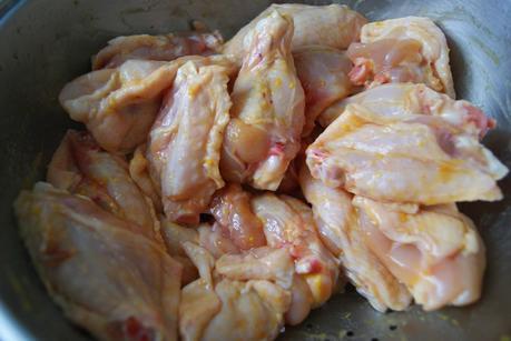 Alitas de Pollo fritas al Ajillo