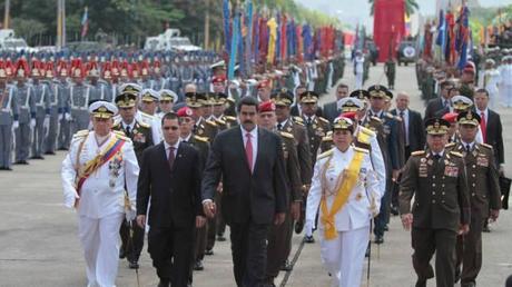 Militares venezolanos que se niegan a reprimir