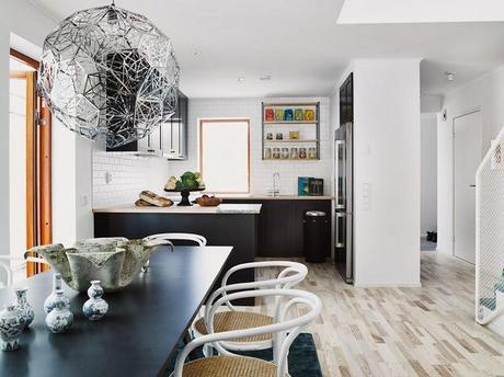 La casa de la escalera azul