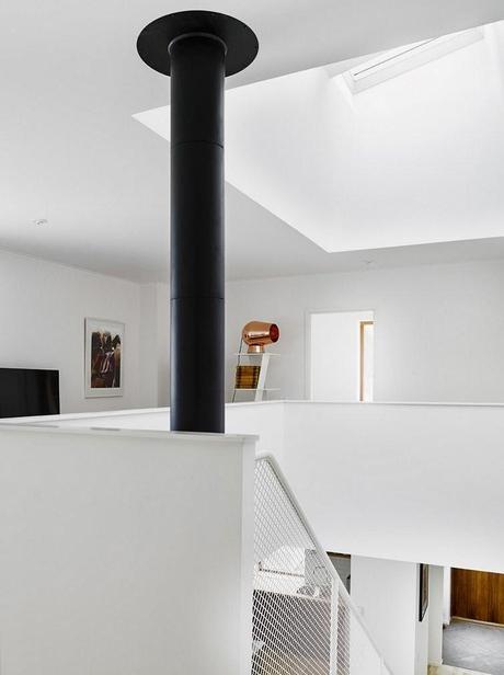 La casa de la escalera azul