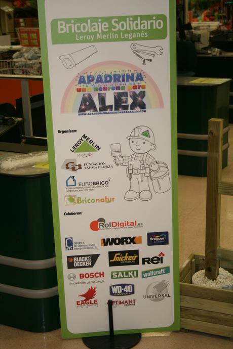 Éxito total. La magia de la solidaridad: bricolaje solidario en Leganés IMG 0151 Éxito total. La magia de la solidaridad: bricolaje solidario en Leganés