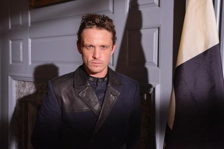 Revolution, buena serie sobre un inquietante futuro post-apocalíptico