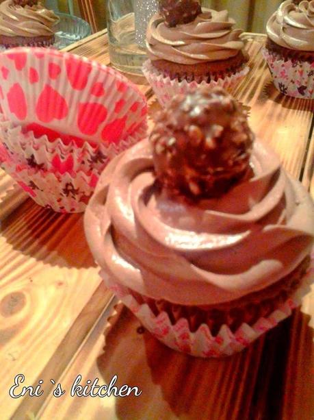 Cupcake ferrero con crema de nutella de merengue suizo!