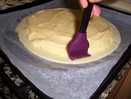 PANTXINETA -HOJALDRE, CREMA PASTELERA Y ALMENDRA-