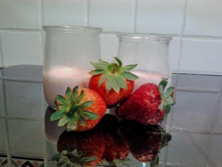 Petit suise de fresa natural.. aprovechamiento de 2 kilos de fresas Petit suise de fresa natural.. aprovechamiento de 2 kilos de fresas