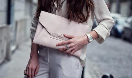 STREET STYLE INSPIRATION; DETAILS.-