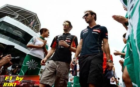 GROSJEAN SATISFECHO POR CULMINAR LA CARRERA