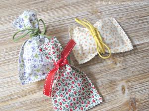 Cualquier pequeño regalo crecerá en una de estas preciosas bolsitas de tela