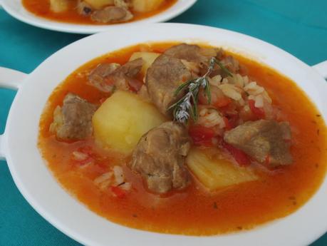 Caldereta de cordero con patatas olla GM