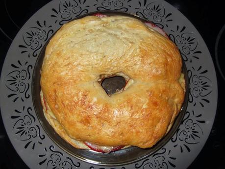 ROSCA DE PAN RELLENA
