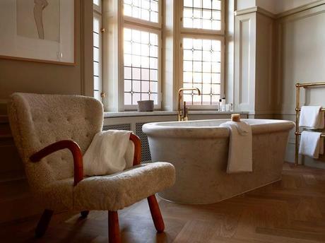 DECOLOOK: WITH OR WITHOUT SHOES + PETITECANDELA