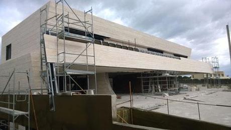 A-cero Projects A-cero presenta nuevas imágenes de obra de una vivienda unifamiliar localizada en una exclusiva urbanización de madrid