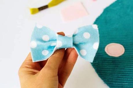 DIY.....COJINES CON FORMA DE GOTA DE AGUA