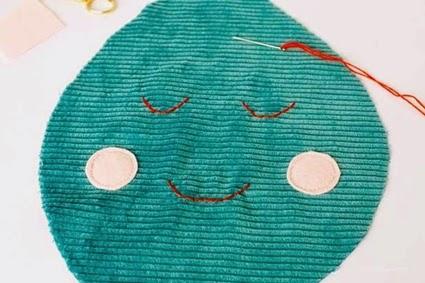 DIY.....COJINES CON FORMA DE GOTA DE AGUA