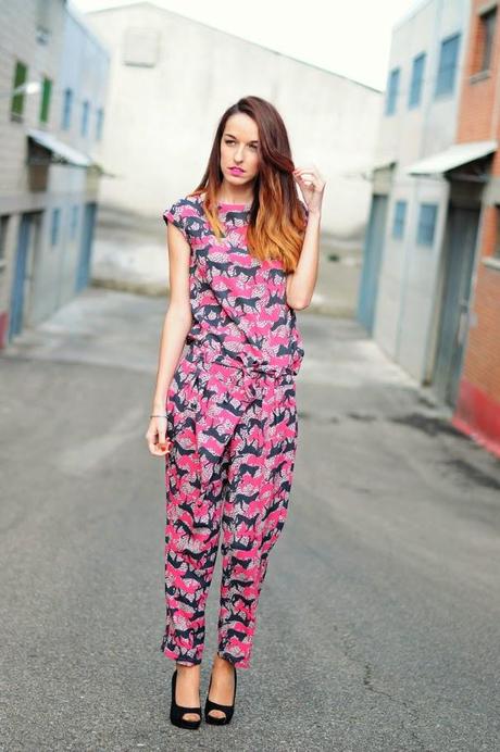 TENDENCIA: 2 PIEZAS CON ESTAMPADO
