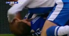 Jugador le salva la vida a un rival (video)