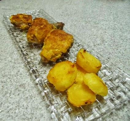 POLLO EN COSTRA DE MOSTAZA Y PARMESANO POLLO EN COSTRA DE MOSTAZA Y PARMESANO