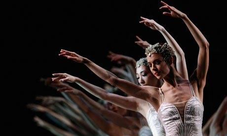 Royal-Ballet-production-o-007
