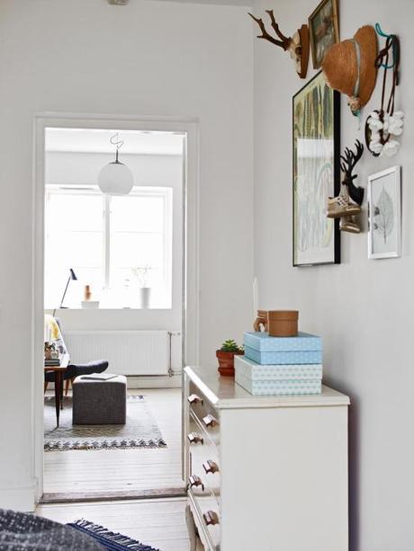 vintage estilo muebles diseño danes 50 60 mid century modern estilo danés de los 50  60 estilo Mad Men diseño danés muebles Decorar con amarillo y gris decoración nórdica vintage decoracion diseño interiores 