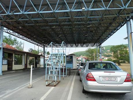 Entrando a Kosovo, frontera con Macedonia