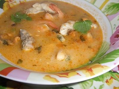 SOPA DE PESCADO A MI MANERA
