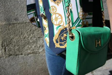 VINTAGE CLOTHES