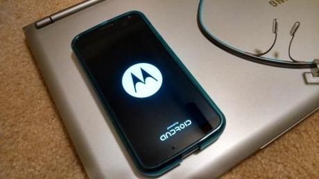 650 1000 img 20140331 204652405 hdr 640x360 600x337 Motorola Moto G y X actualizan el cargador de arranque y muestran Powered by Android