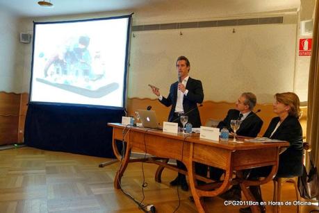 DE VISITA A CASA DE LA FAMILIA BATLLÓ, BARCELONA 1904