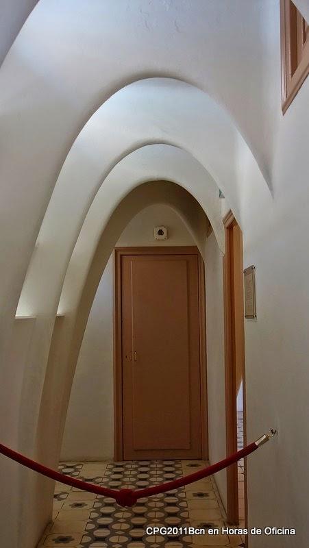 DE VISITA A CASA DE LA FAMILIA BATLLÓ, BARCELONA 1904