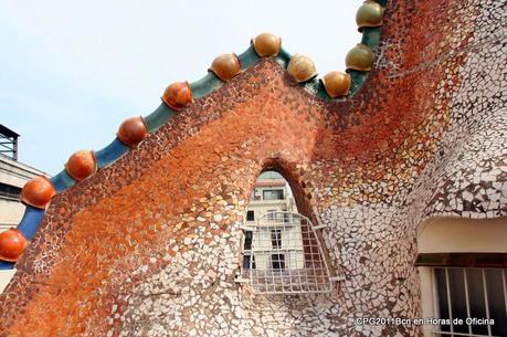 DE VISITA A CASA DE LA FAMILIA BATLLÓ, BARCELONA 1904