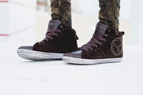 Mixed Prints For A Sporty Chic Look