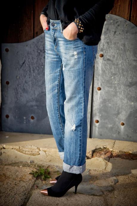 BOYFRIEND JEANS