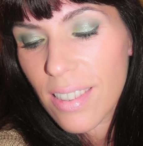 Look con la garden of eden: los verdes