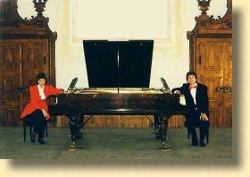 Pianos curiosos II