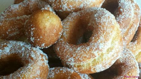 Recetas redondas de color cereza (XIV) : Rosquillas