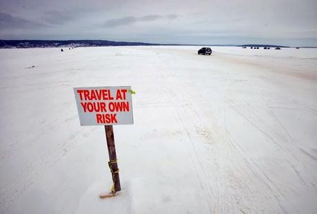 El Lago Superior congelado