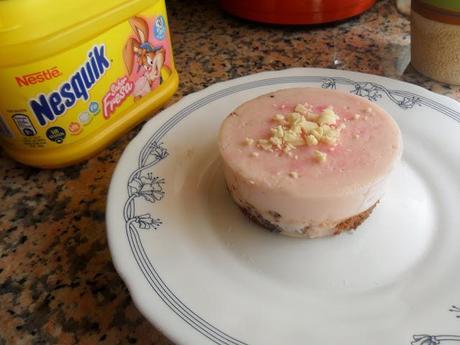 Cheesecake de nesquick fresa