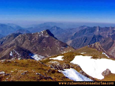 Ruta Requexón Valdunes, la Senda: Vista hacia atrás, con el Requexón de Valdunes