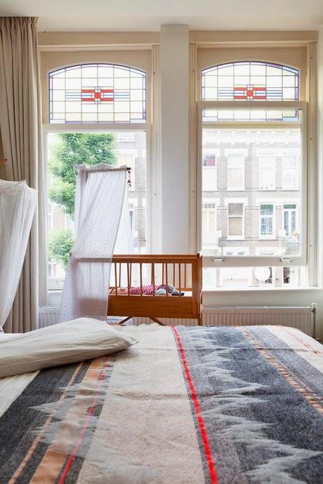 UN LOFT FAMILIAR DE ESTILO RETRO