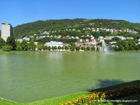 Bergen; la capital de los fiordos occidentales