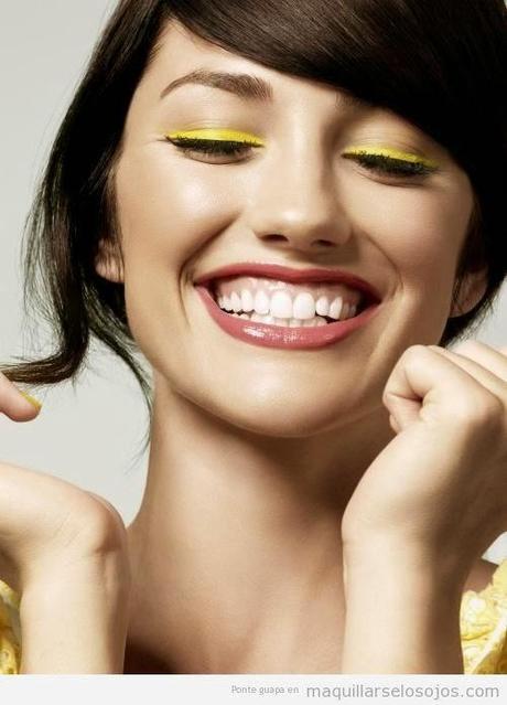 tendencias maquillaje ojos amarillos