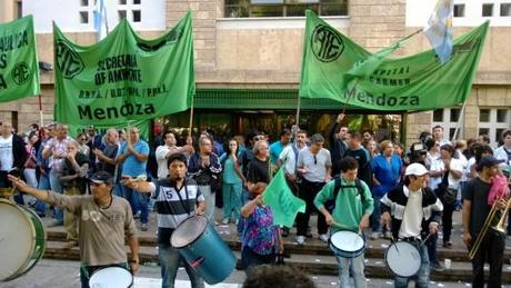 Los estatales de Mendoza iniciarán mañana otras 48 horas de paro